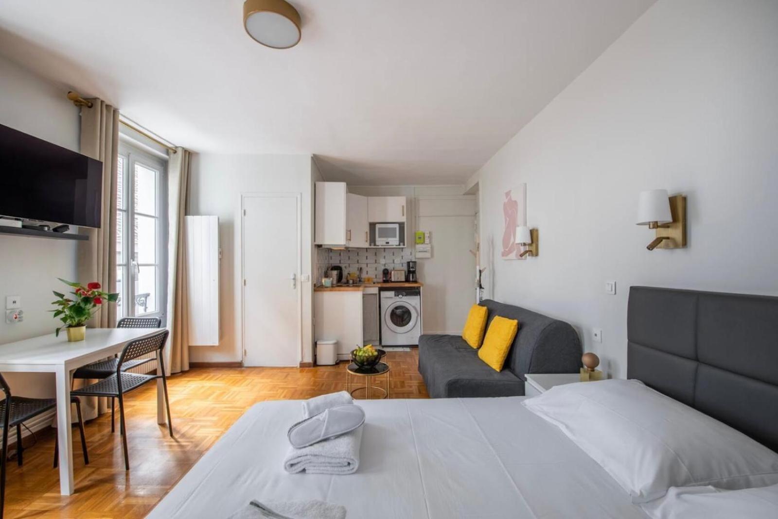 Joli Appartement A Cote De La Tour Eiffel, Javel Et De Paris Expo Exteriör bild
